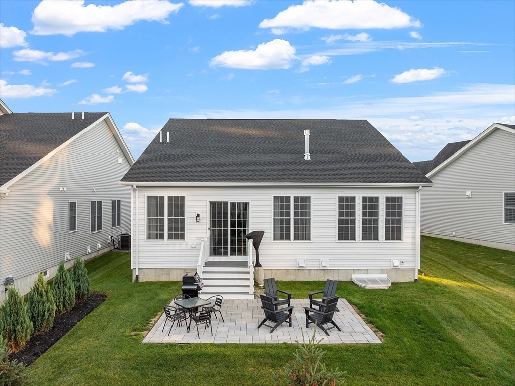 30 Tamarack Way 30