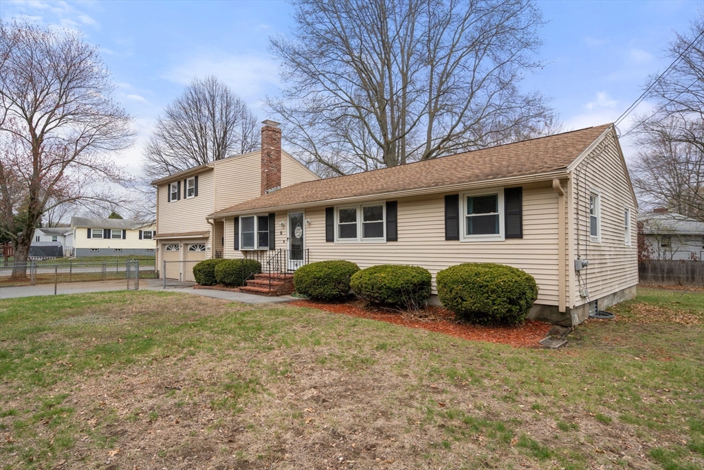6 Broadview Rd