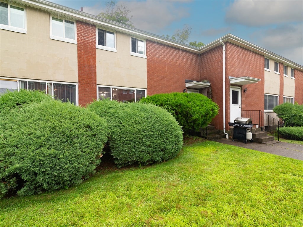 702 Main Street #E, Millis, MA, 702 Main Street #E, Millis, MA Photo #37