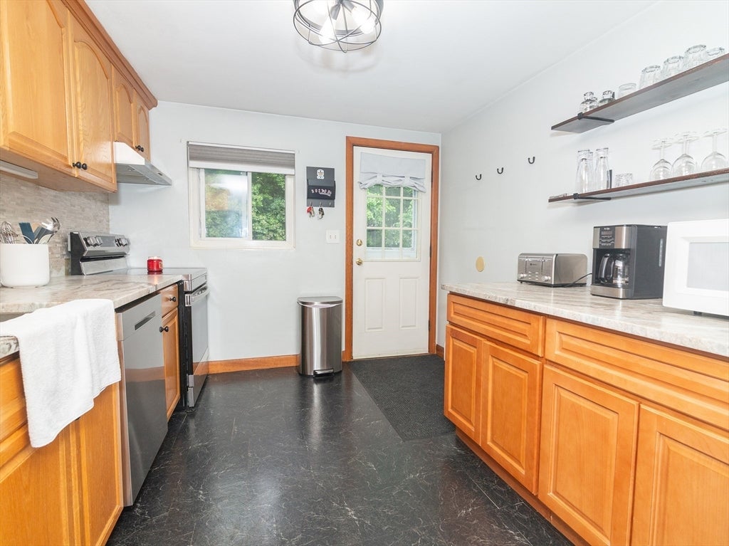 702 Main Street #E, Millis, MA, 702 Main Street #E, Millis, MA Photo #7