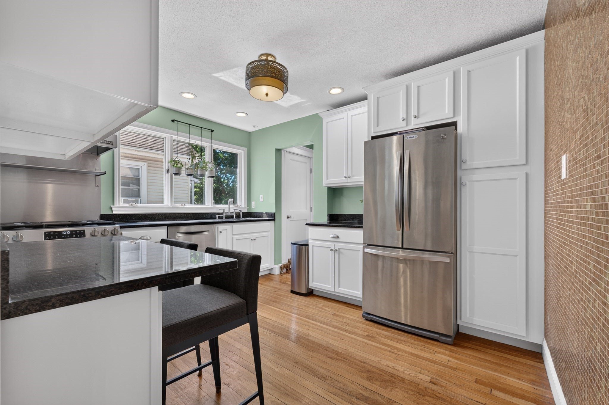 23 Irvington Rd