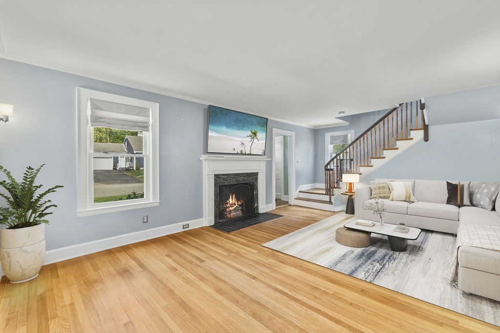 39 Carrlyn Rd
