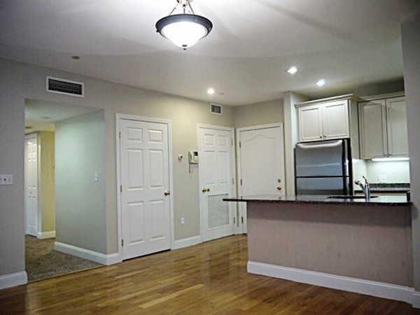 1522 Vfw Parkway 504