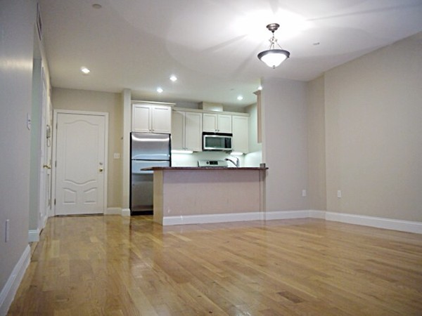 1522 Vfw Parkway 504