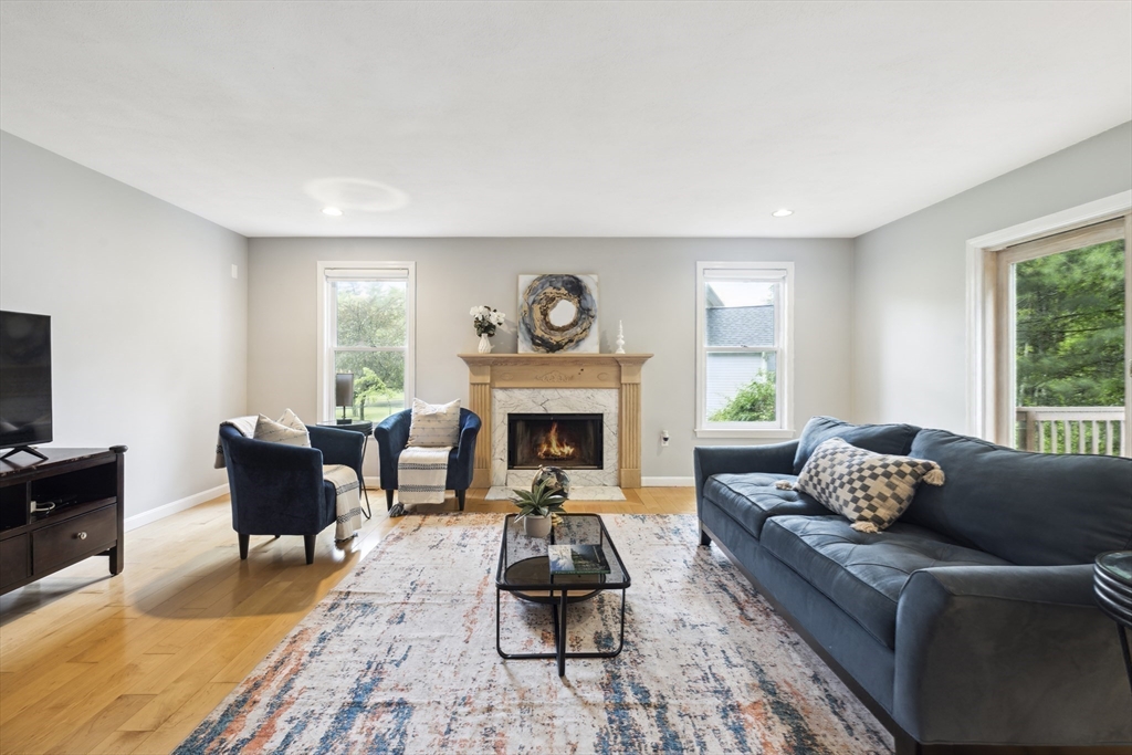 33 Hyacinth Drive