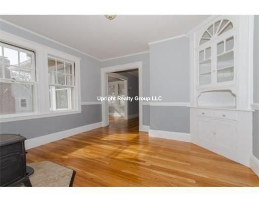 60-62 Cloverdale Rd 62