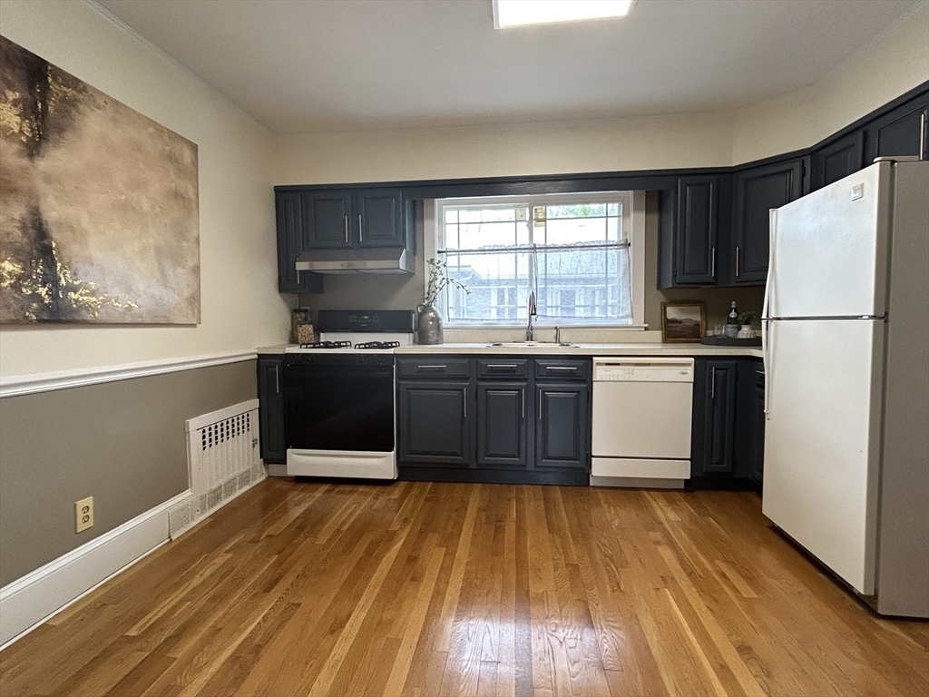 60-62 Cloverdale Rd 62