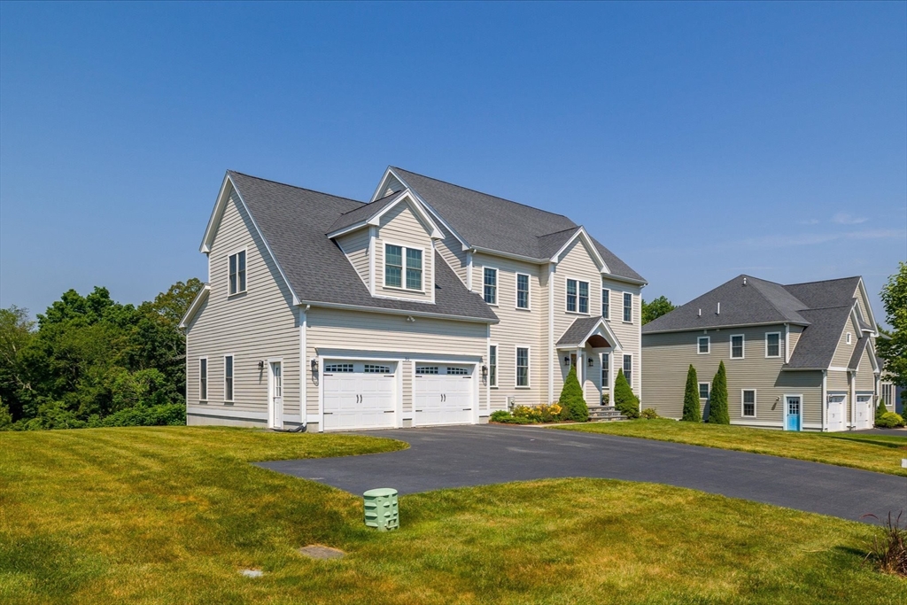 90 Magill Dr