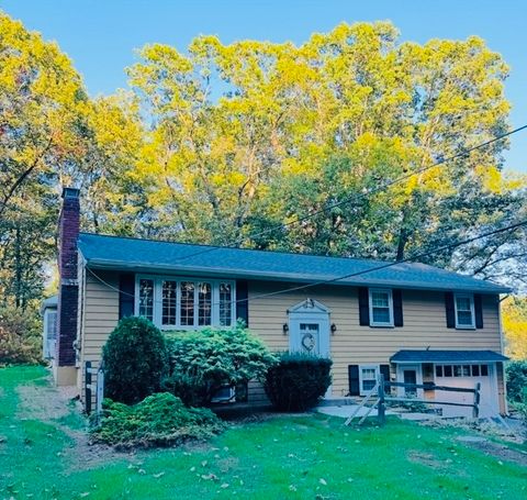 201 Prescott Rd Northbridge MA 01588