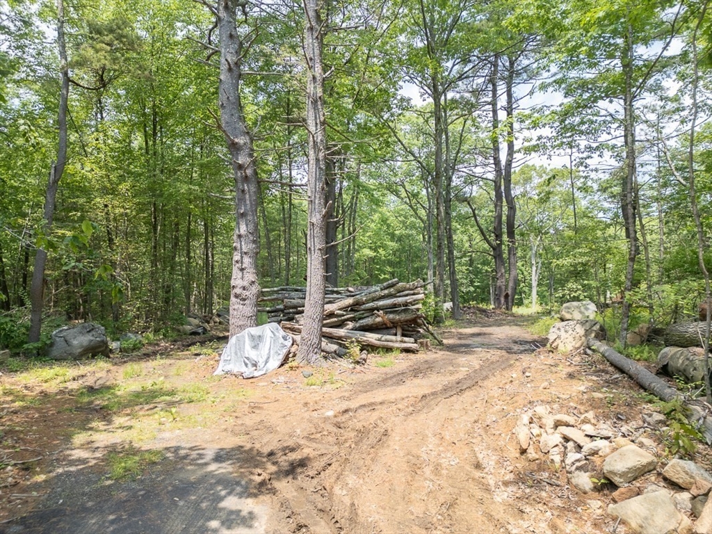 5-7 Secret Lake Rd