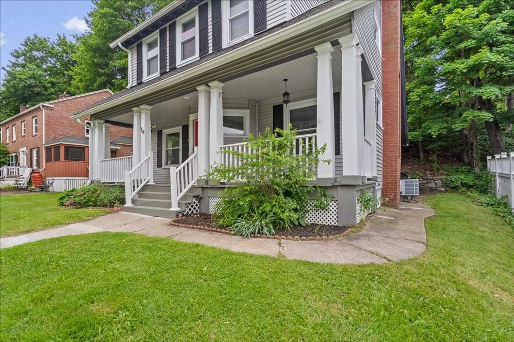 14 Saint Elmo Rd