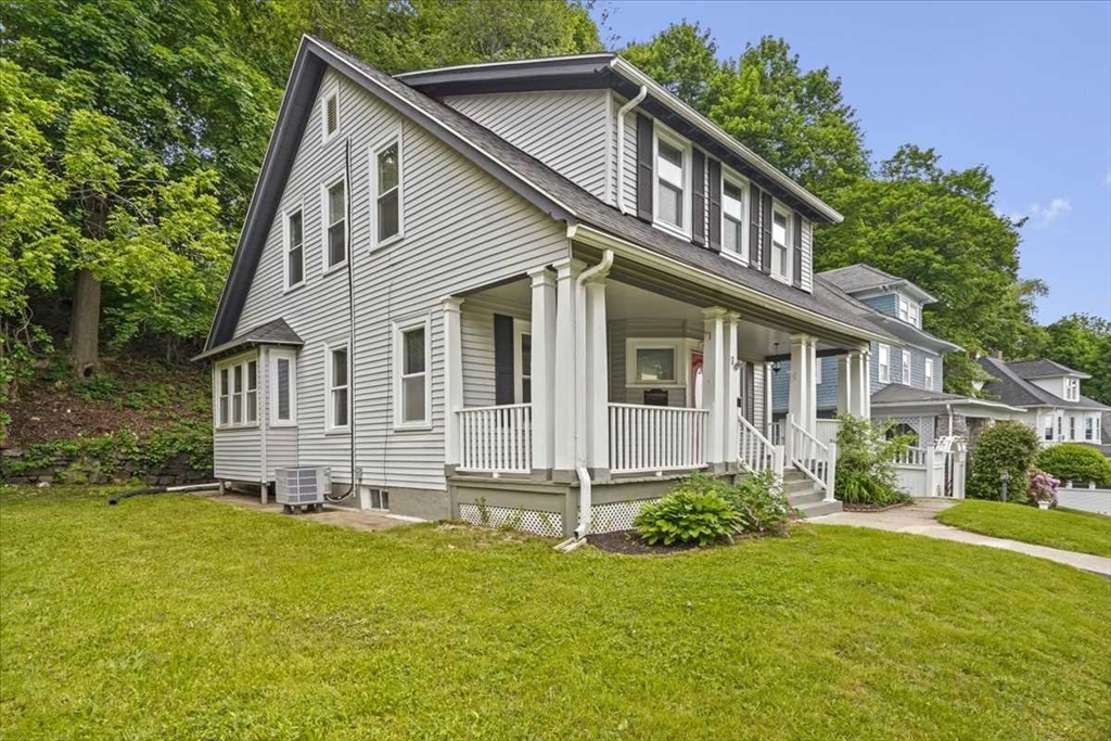 14 Saint Elmo Rd