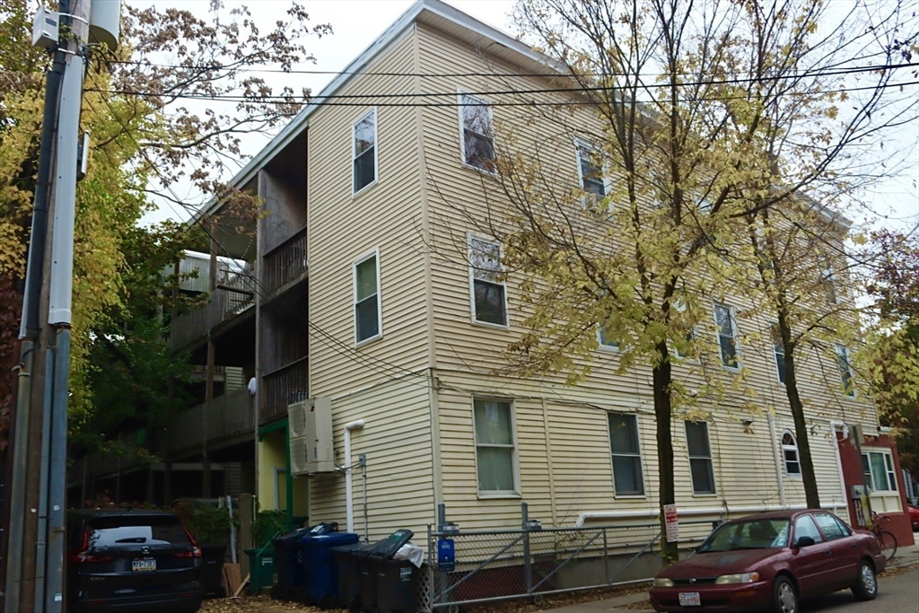 250-252 Western Ave #3, Cambridge, MA Photo #5