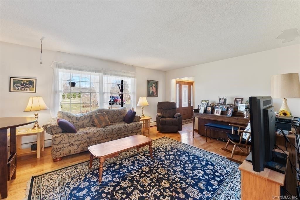 41 Margaret Henry Road, Killingly, CT, 41 Margaret Henry Road, Killingly, CT Photo #9