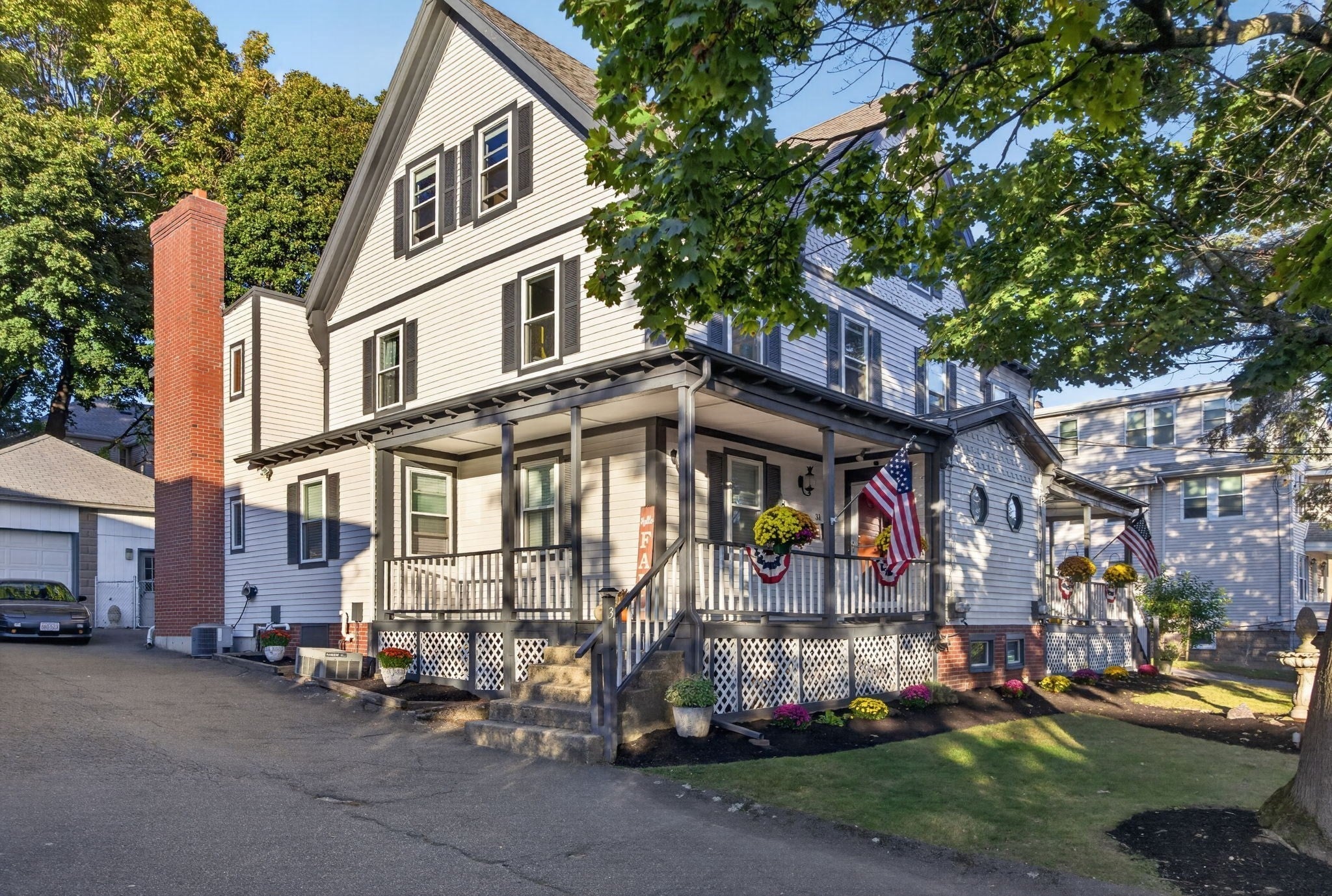 31-29 Sixth St