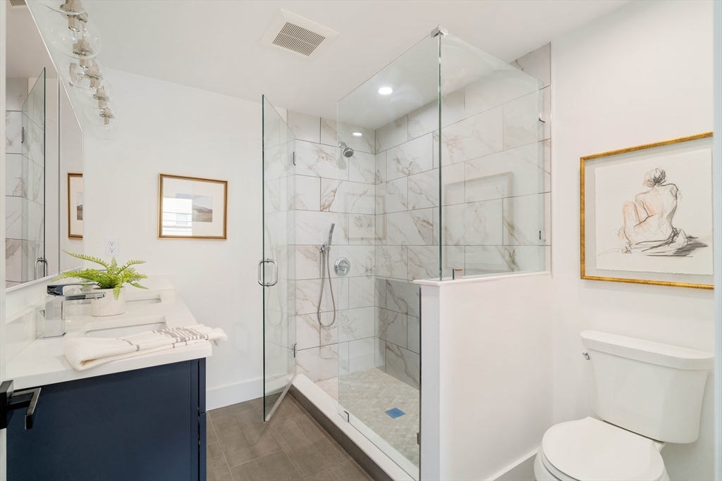 95 Addison Street 102