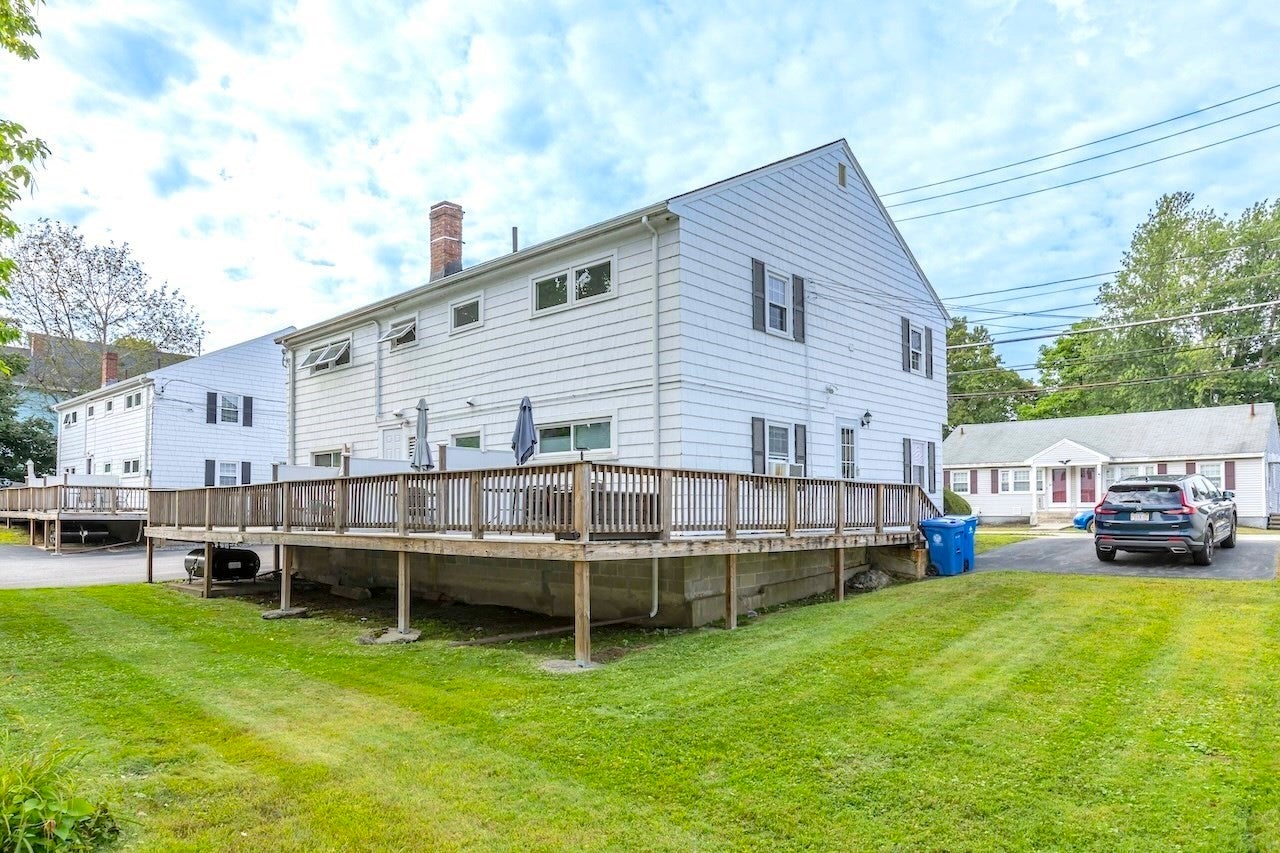 16 Richardson St C