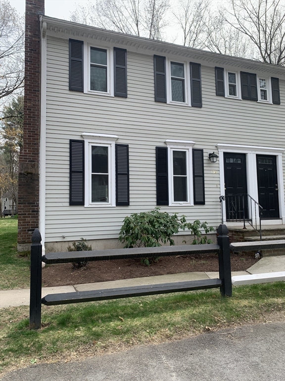 136 Wellman Ave 136