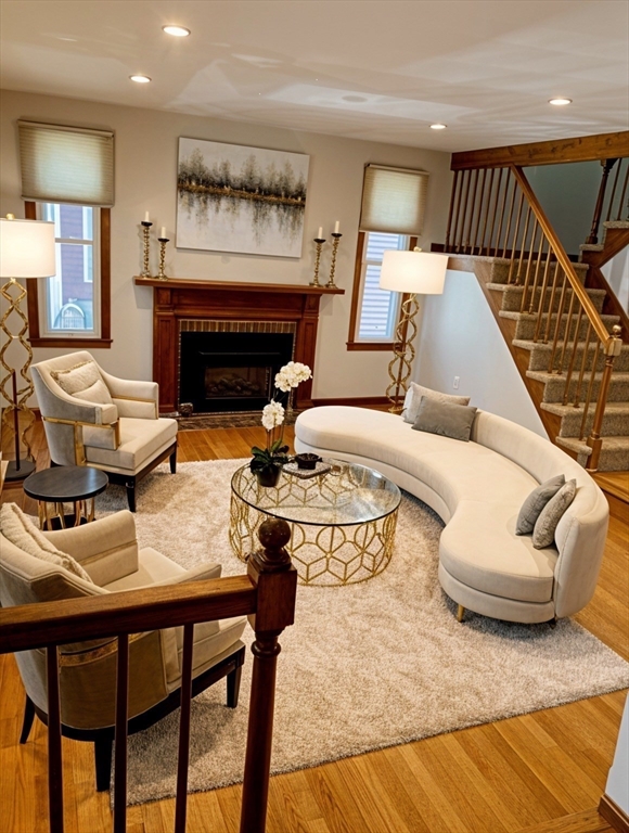 136 Wellman Ave 136
