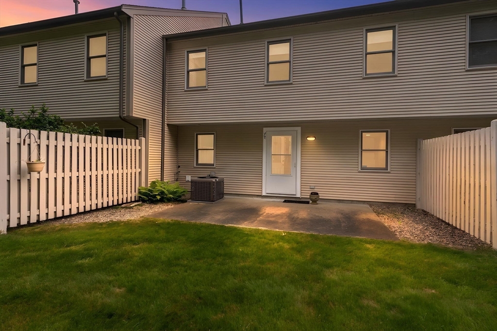 75 Willow Pond Drive 75