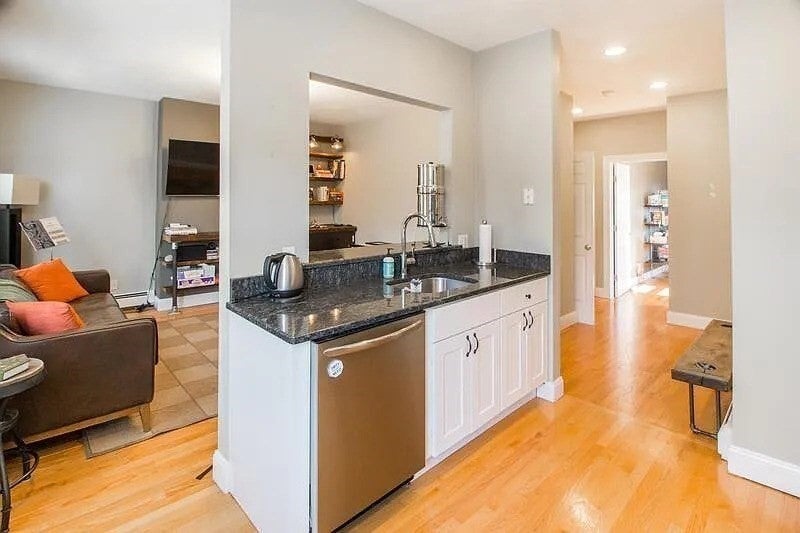 111 Heath Street #2, Somerville, MA, 111 Heath Street #2, Somerville, MA Photo #2