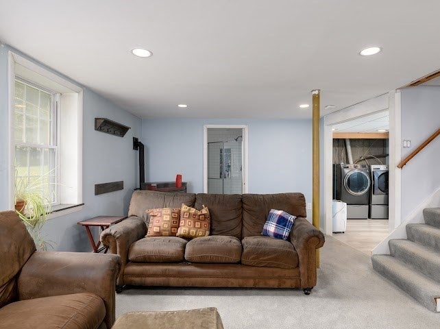 35 Vista Dr, Shrewsbury, MA Photo #23