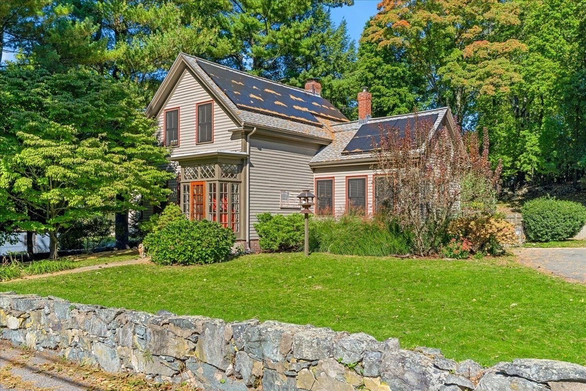 87 Rockland Place, Newton, MA, 87 Rockland Place, Newton, MA Photo #1