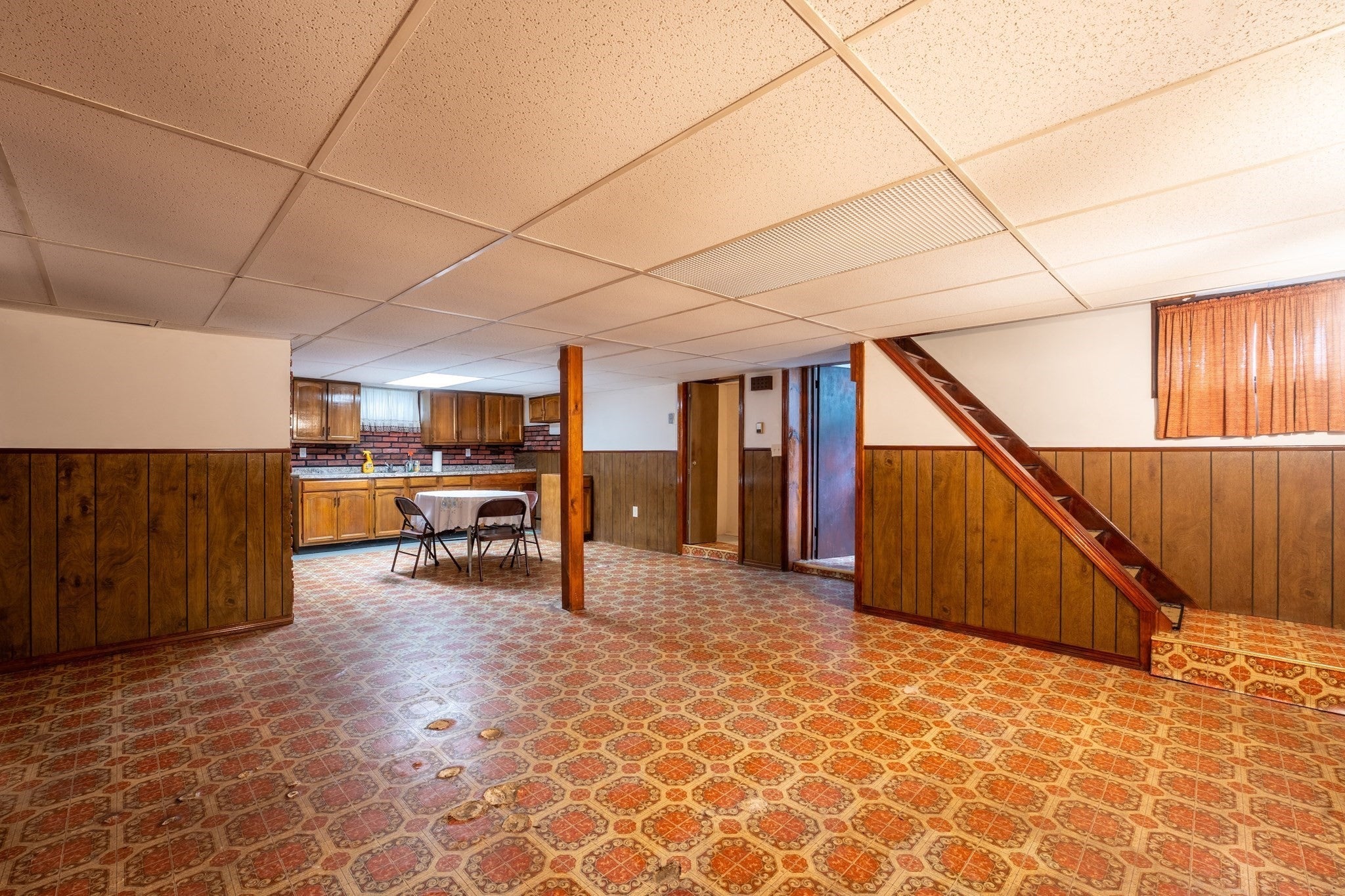 126 Clay St, Pawtucket, RI, 126 Clay St, Pawtucket, RI Photo #4