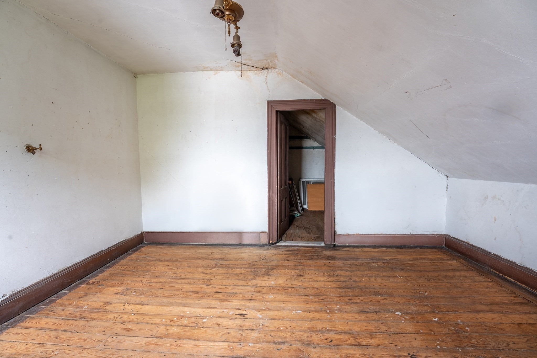 126 Clay St, Pawtucket, RI, 126 Clay St, Pawtucket, RI Photo #17