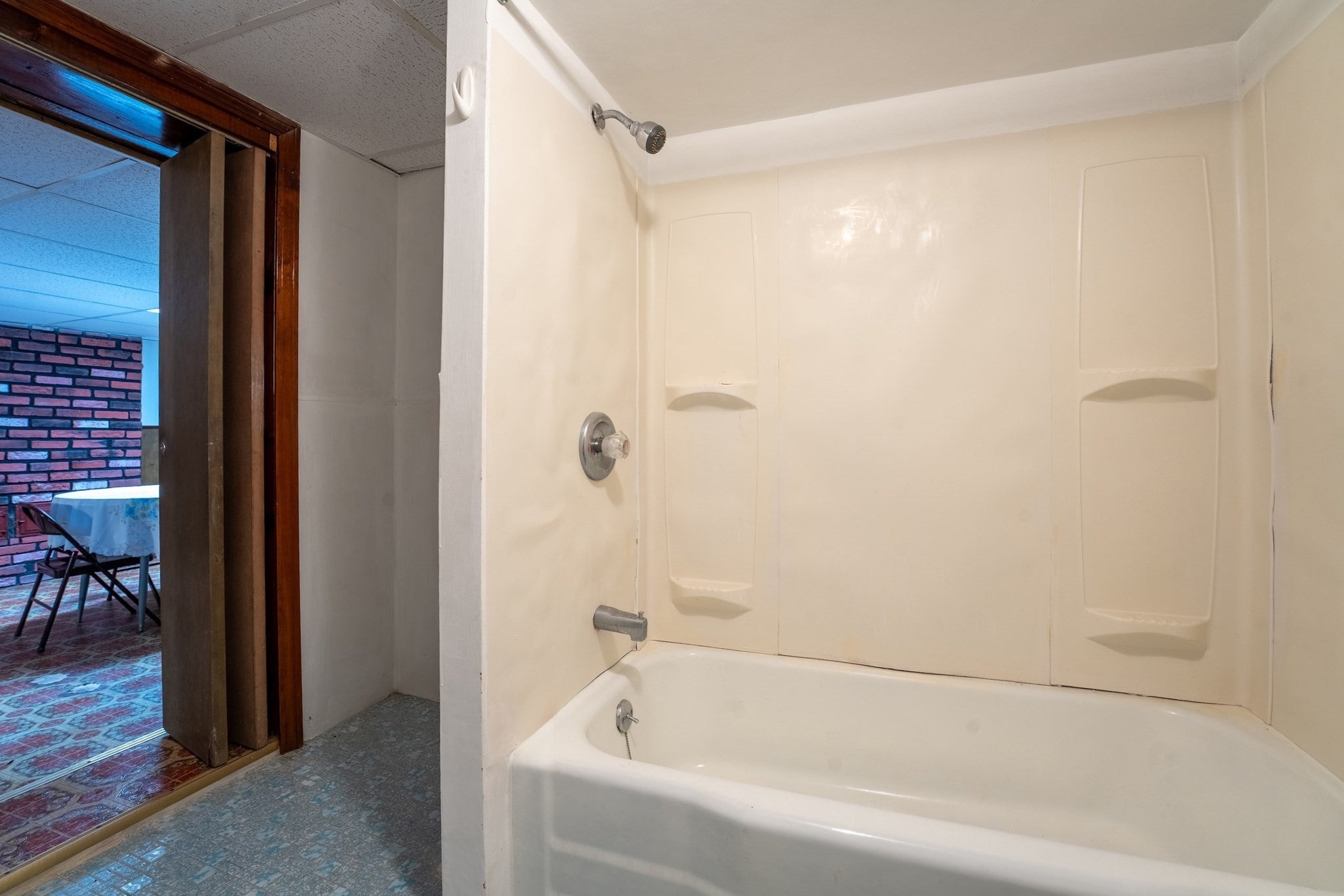 126 Clay St, Pawtucket, RI, 126 Clay St, Pawtucket, RI Photo #15