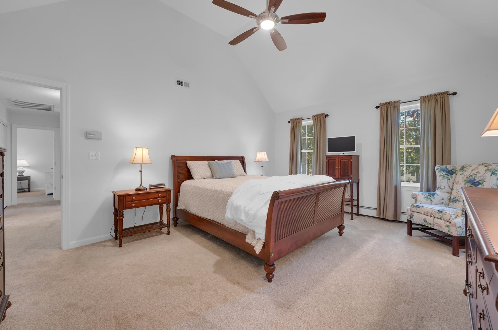 14 Old Towne Way, Sturbridge, MA Photo #23