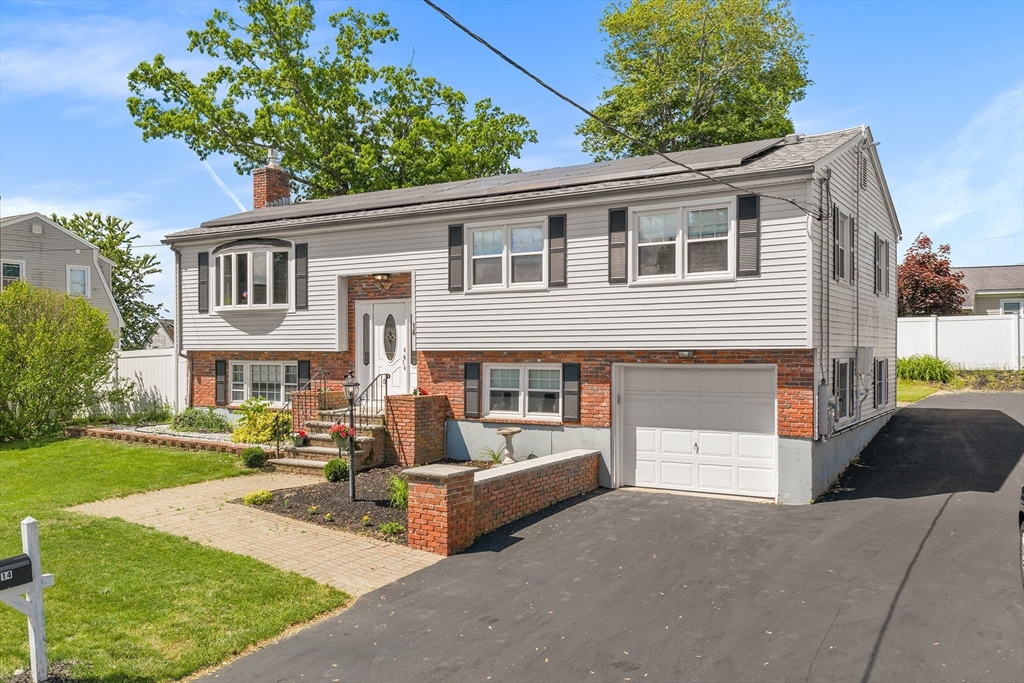 14 Weybossett St