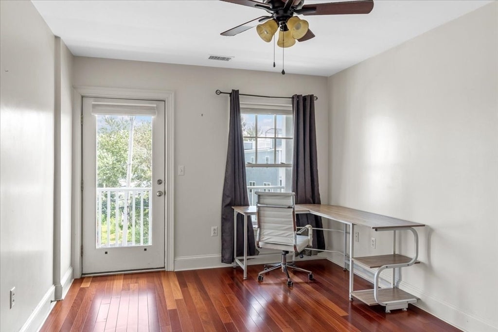 15 Park Ave #302, Hull, MA Photo #20
