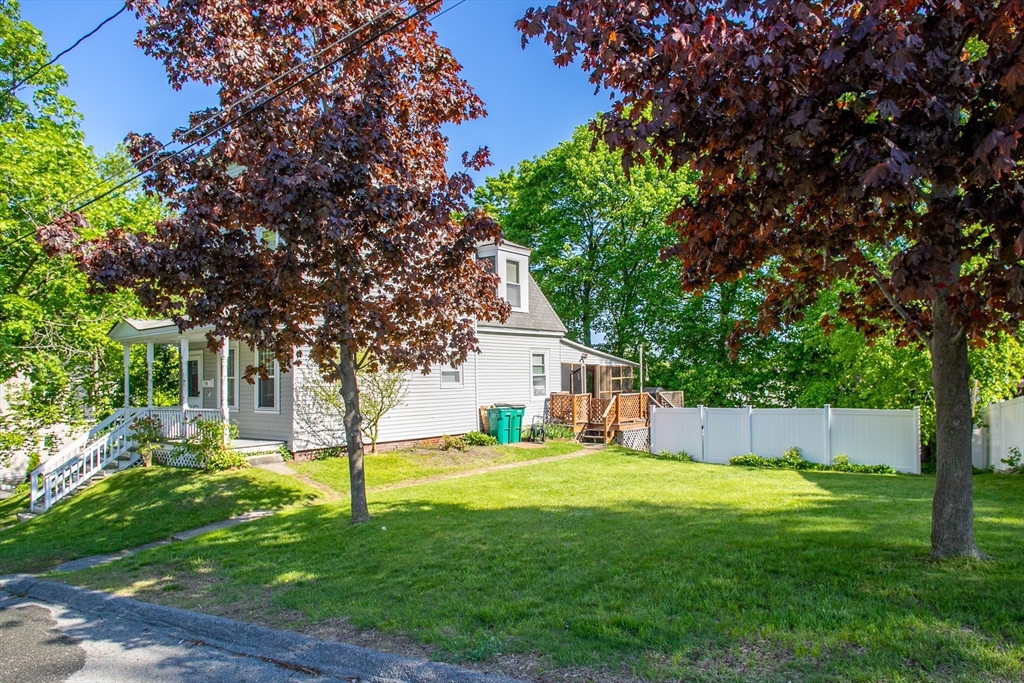 29 Otis St