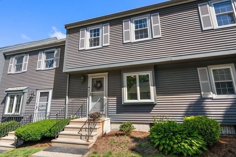 10 Oak Ridge Drive 5 Maynard MA 01754