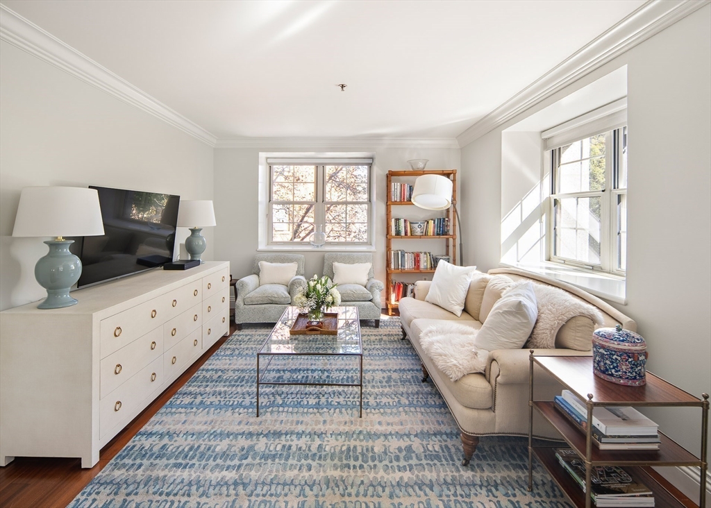 30 Monument Sq 104