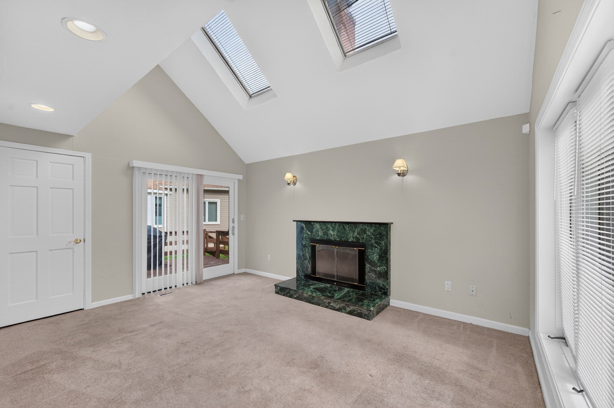 10 Copperwood Dr #10, Stoughton, MA, 10 Copperwood Dr #10, Stoughton, MA Photo #11