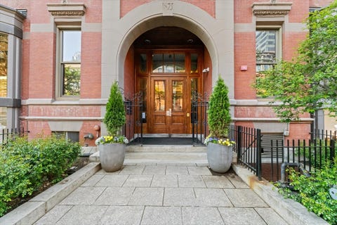 Photo of 201 Newbury St #506, Boston, MA 02116 (MLS # 73553057)