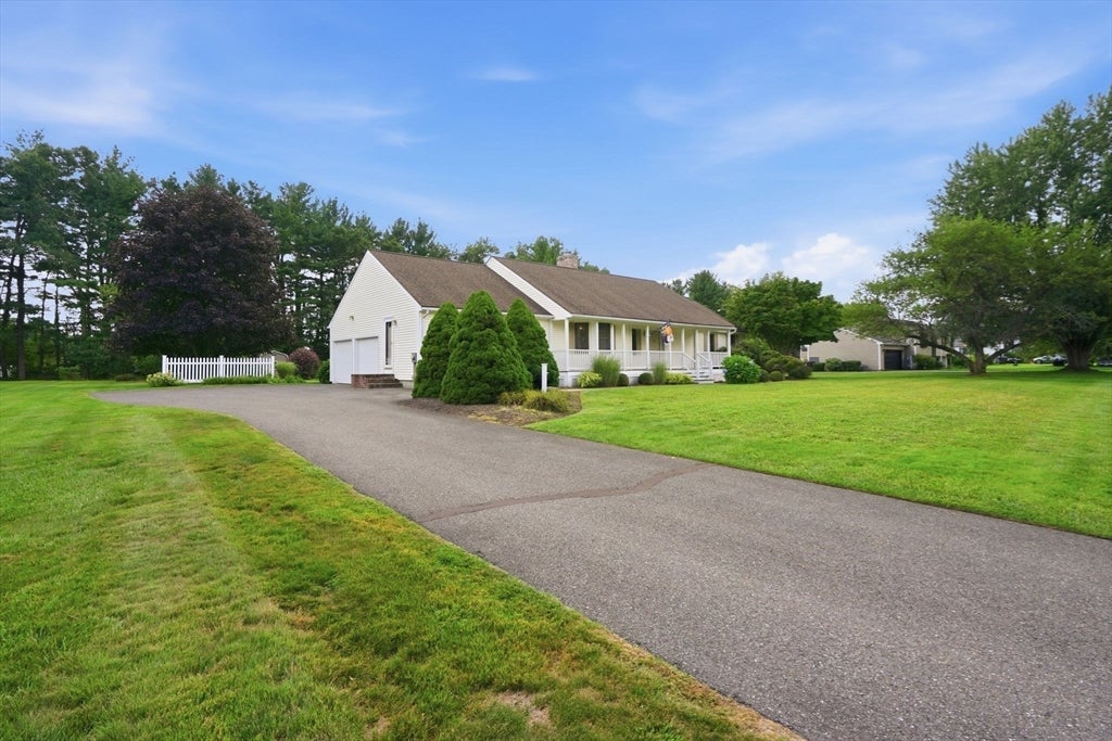 31 Deborah Lane, Westfield, MA Photo #35