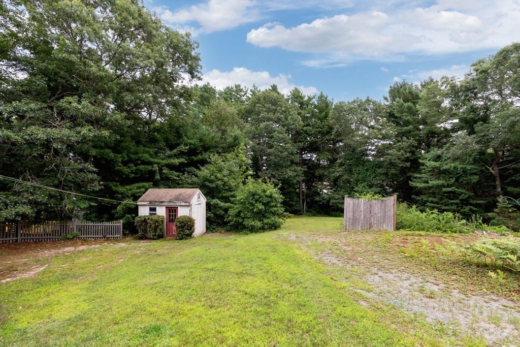 73 Raymond Rd