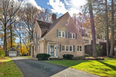 Photo of 61 Woodlawn Ave, Northampton, MA 01060 (MLS # 73451557)