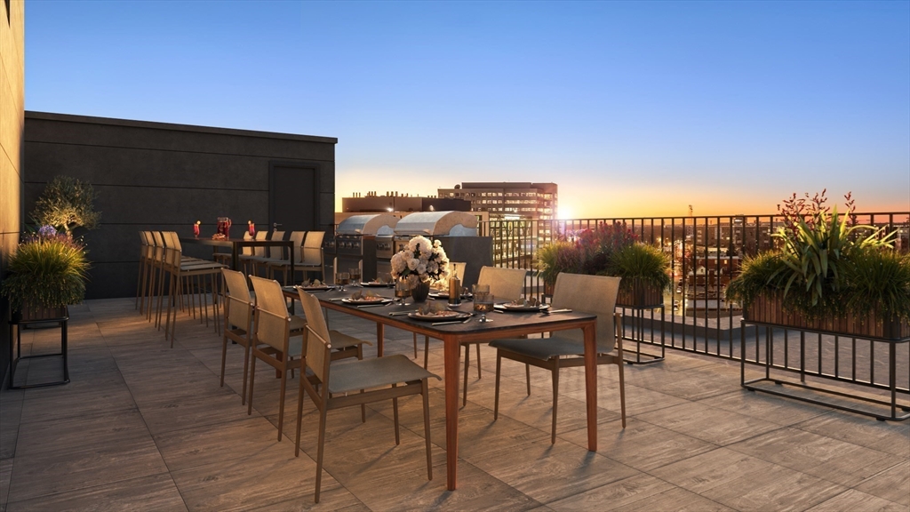 100 Lincoln Street 403