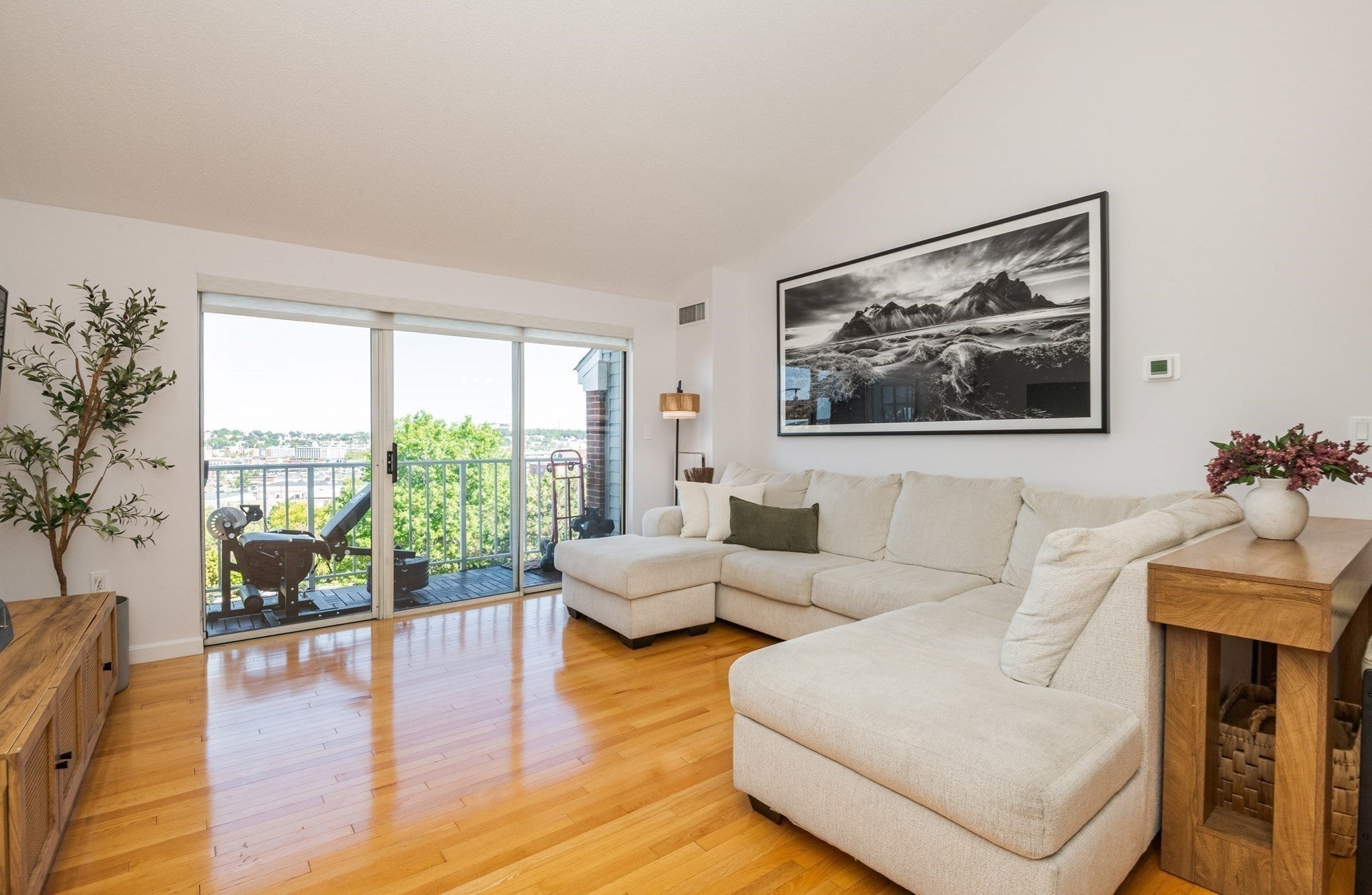 100 Boatswains Way #510, Chelsea, MA, 100 Boatswains Way #510, Chelsea, MA Photo #4