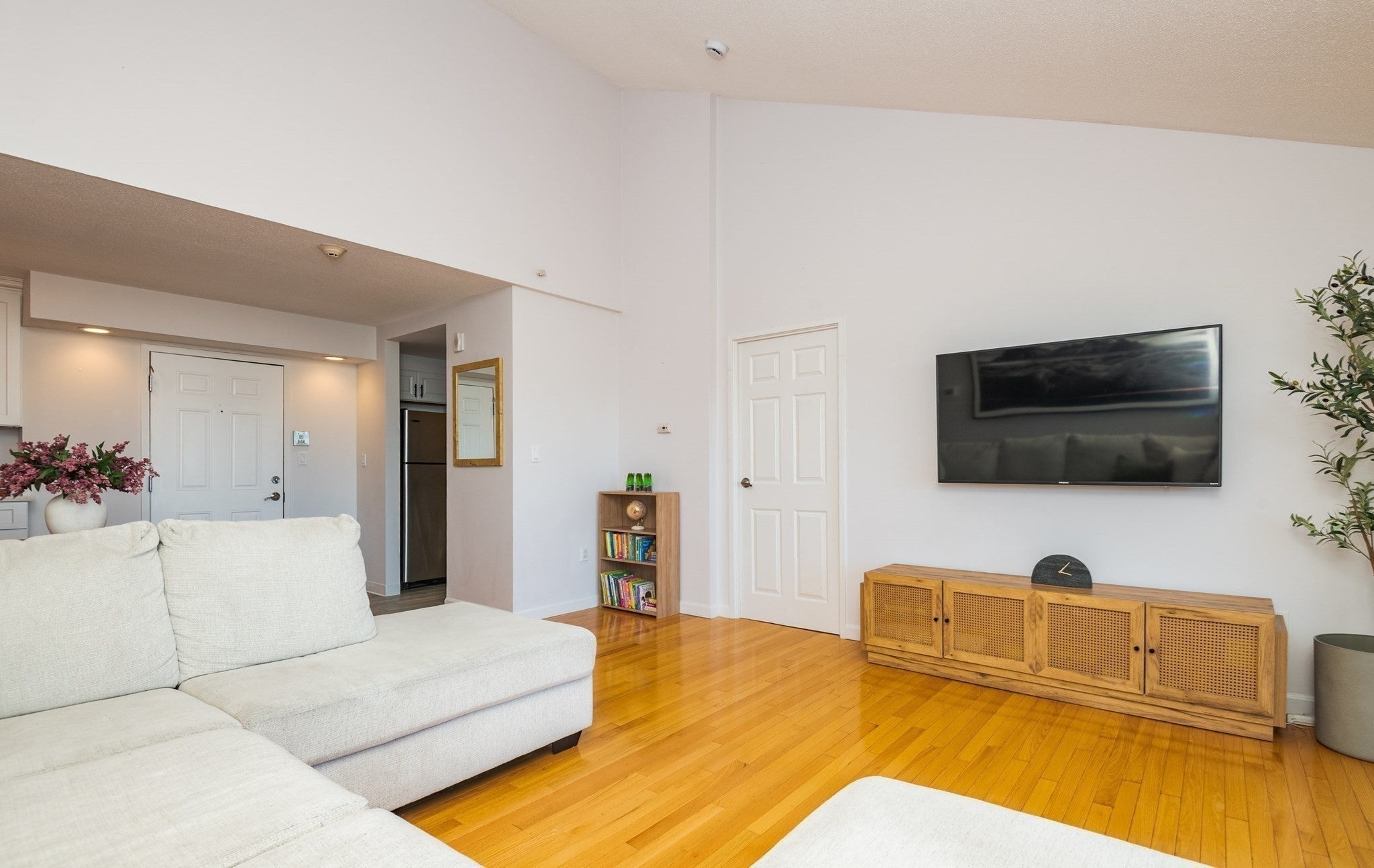 100 Boatswains Way #510, Chelsea, MA, 100 Boatswains Way #510, Chelsea, MA Photo #3