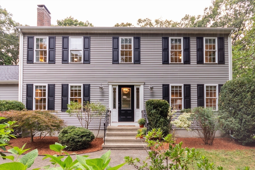 Franklin, Massachusetts 02038, United States, 4 Bedrooms Bedrooms, ,3 BathroomsBathrooms,Residential,Pending,202597 Franklin, Massachusetts 02038, United States, 4 Bedrooms Bedrooms, ,3 BathroomsBathrooms,Residential,Pending,202597