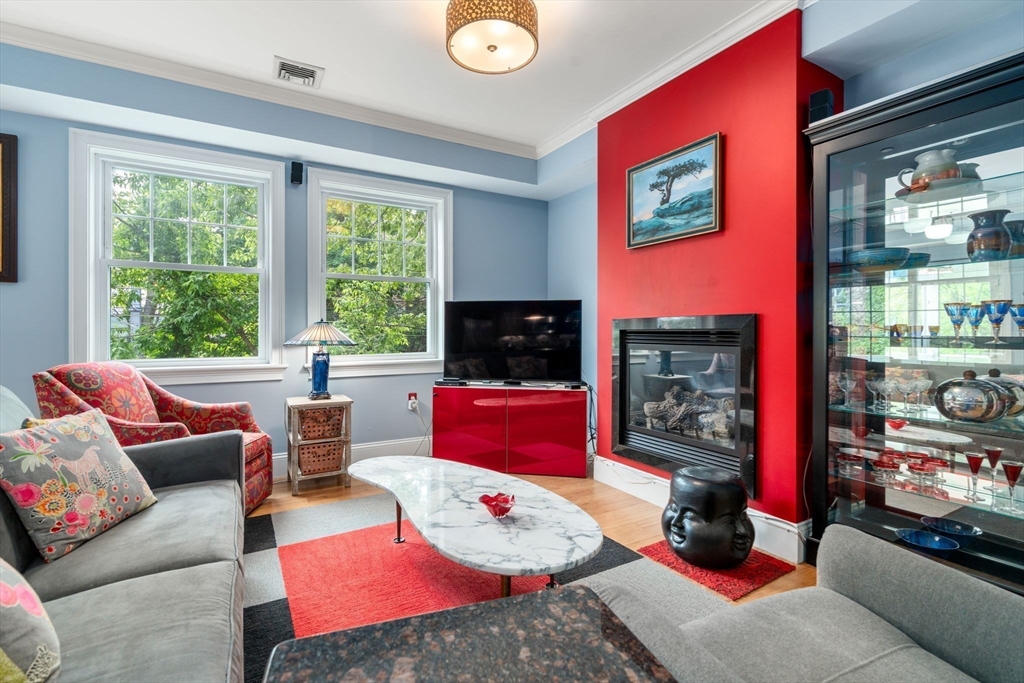 224 Florence Street 3