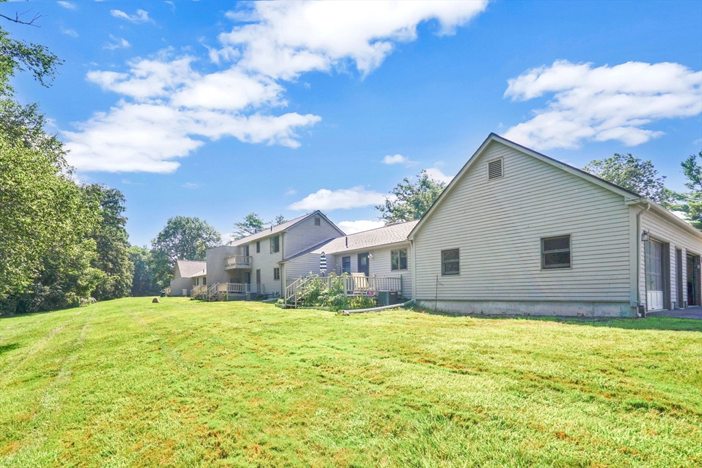 419 Southwick Rd M56