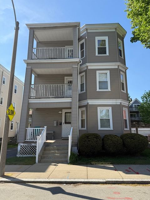 Photo of 33 Newburg St #3, Boston, MA 02131 (MLS # 73513243)