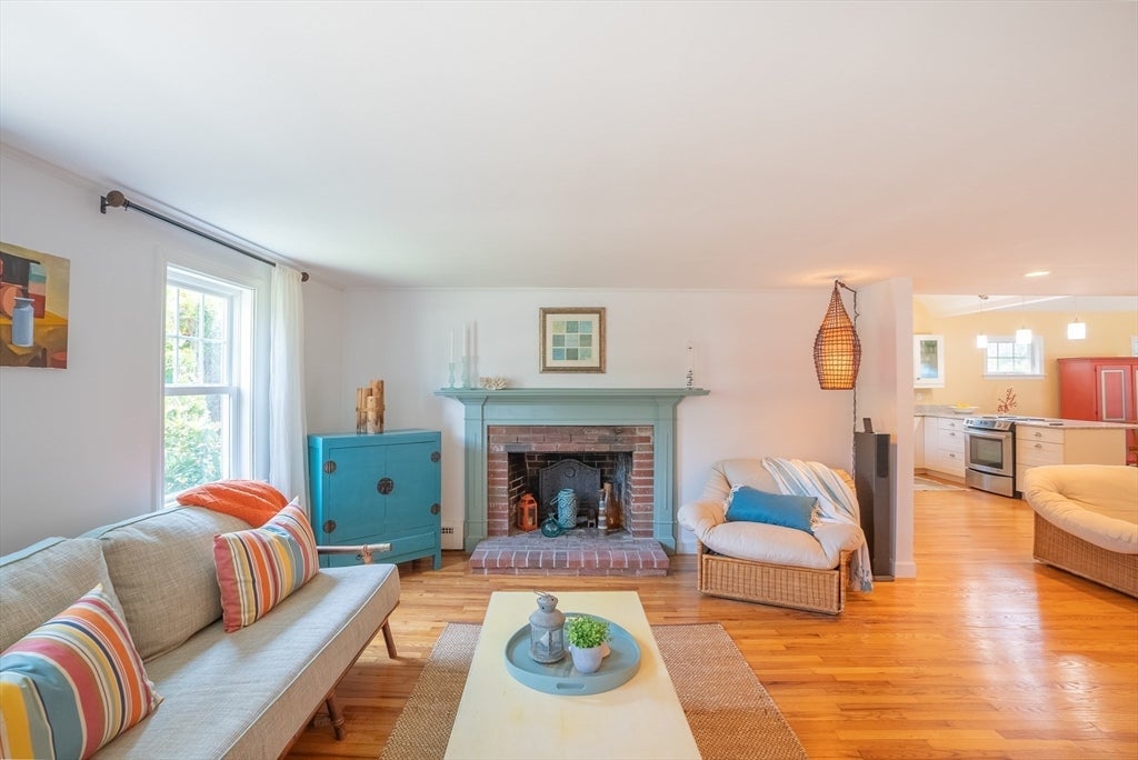 1 Bayberry Rd, Yarmouth, MA Photo #11