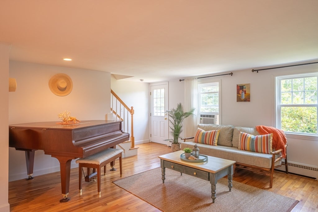 1 Bayberry Rd, Yarmouth, MA Photo #10